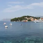Villa Lapetra Nyaraló