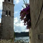 Villa Lapetra Nyaraló